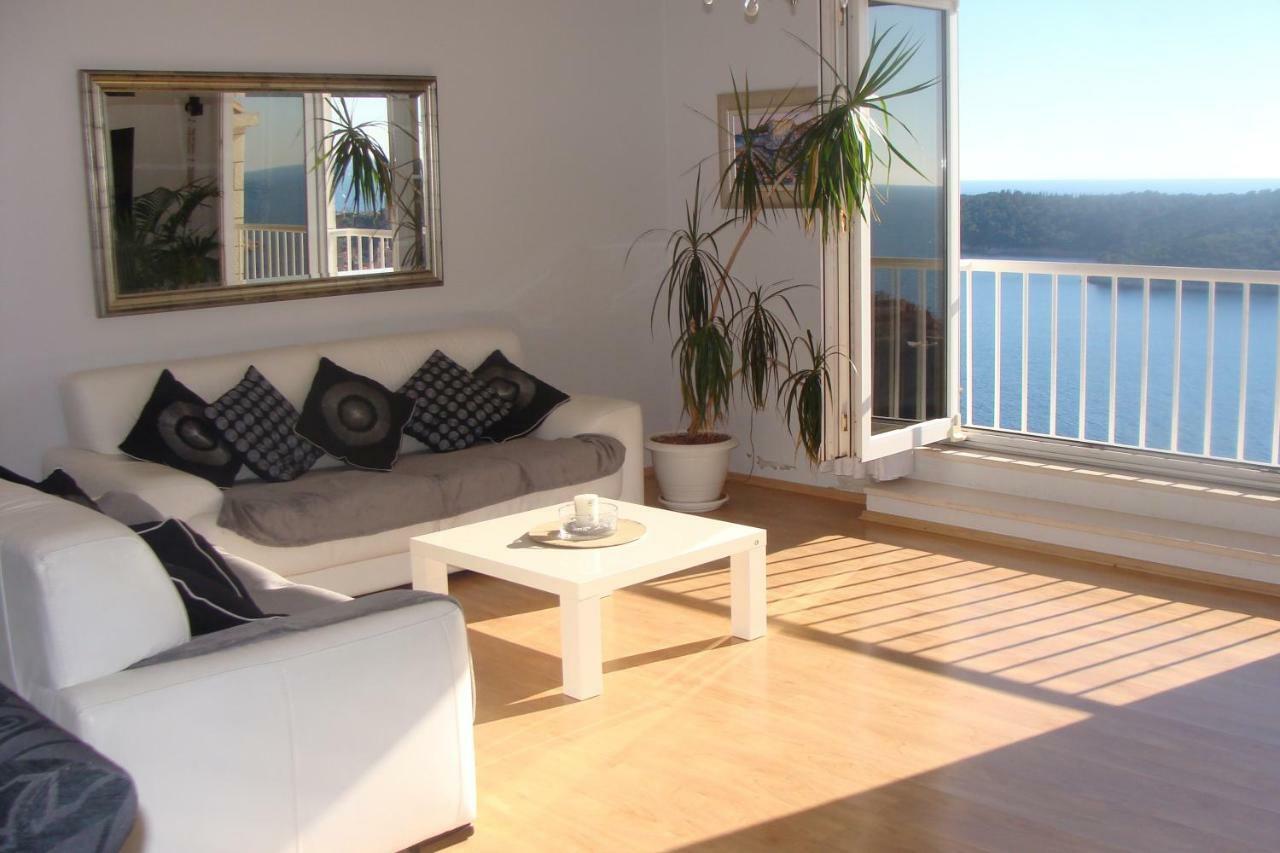 Laura Appartement *